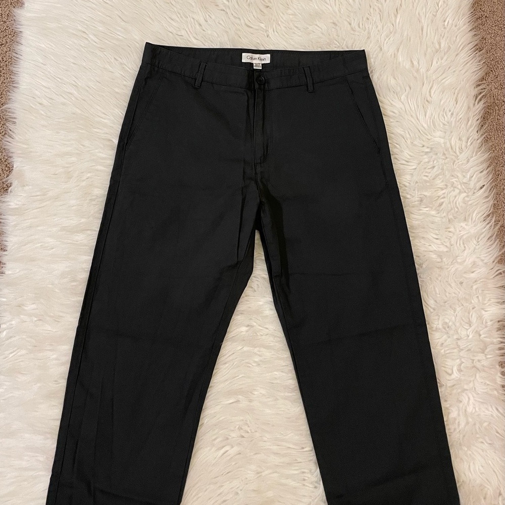 Calvin Klein pants color grey size 34/32